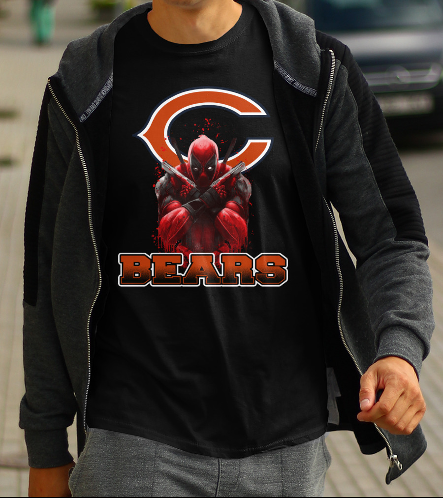 Chicago Bears Deadpool Fans Crossover NFL Comic Fusion T-Shirt