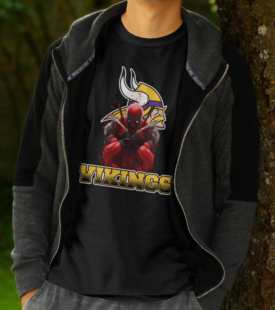 Minnesota Vikings And Deadpool Crossover Fans Unite T-Shirt