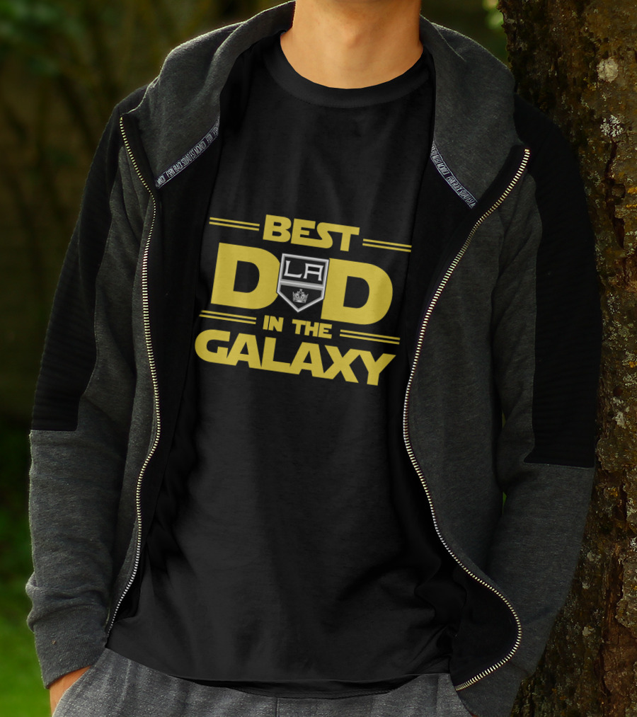 Best Los Angeles Kings Dad In The Galaxy LA Shield T-Shirt