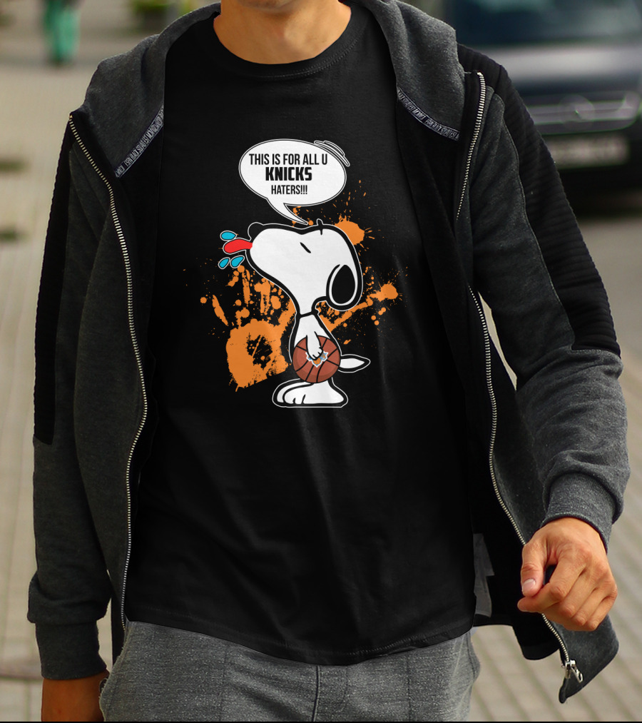 Snoopy Basketball Fan Spits Back At Knicks Haters T-Shirt