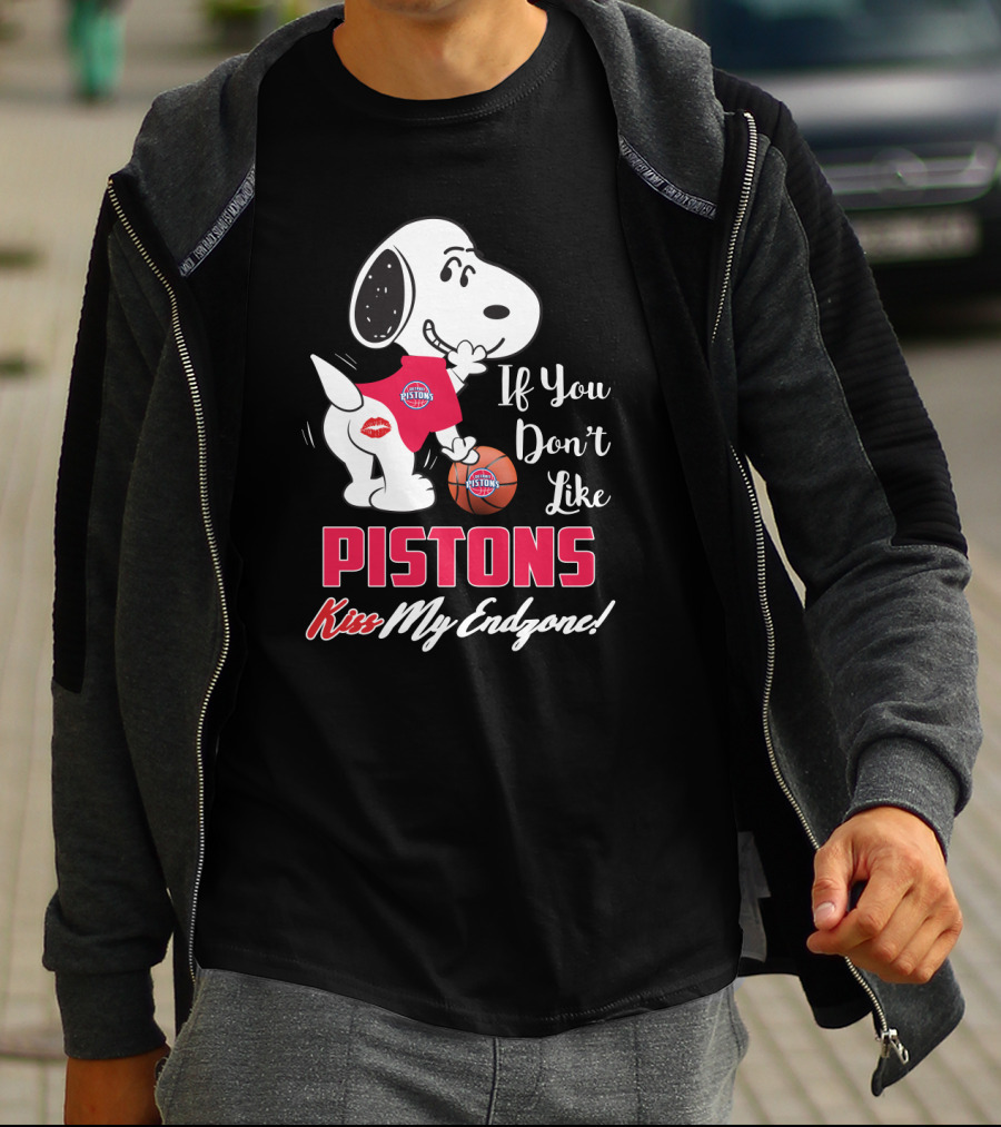 If You Don't Like Pistons Kiss My Endzone Snoopy Detroit Pistons Fans T-Shirt
