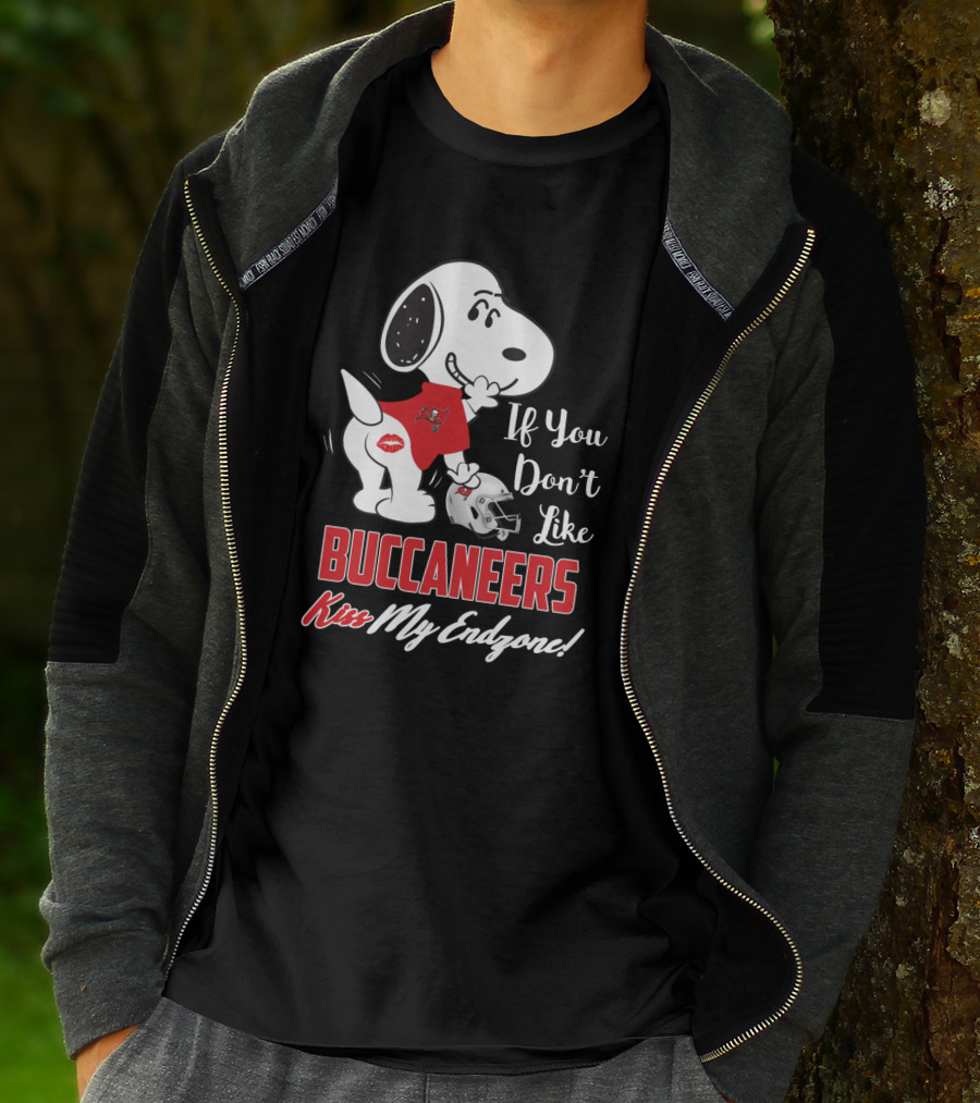 Snoopy Kiss My Endzone Tampa Bay Buccaneers Fans If You Don't Like T-Shirt