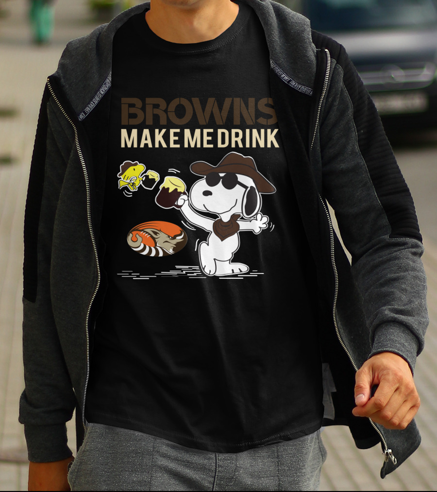 Browns Make Me Drink Snoopy And Woodstock Cleveland Browns Fans T-Shirt
