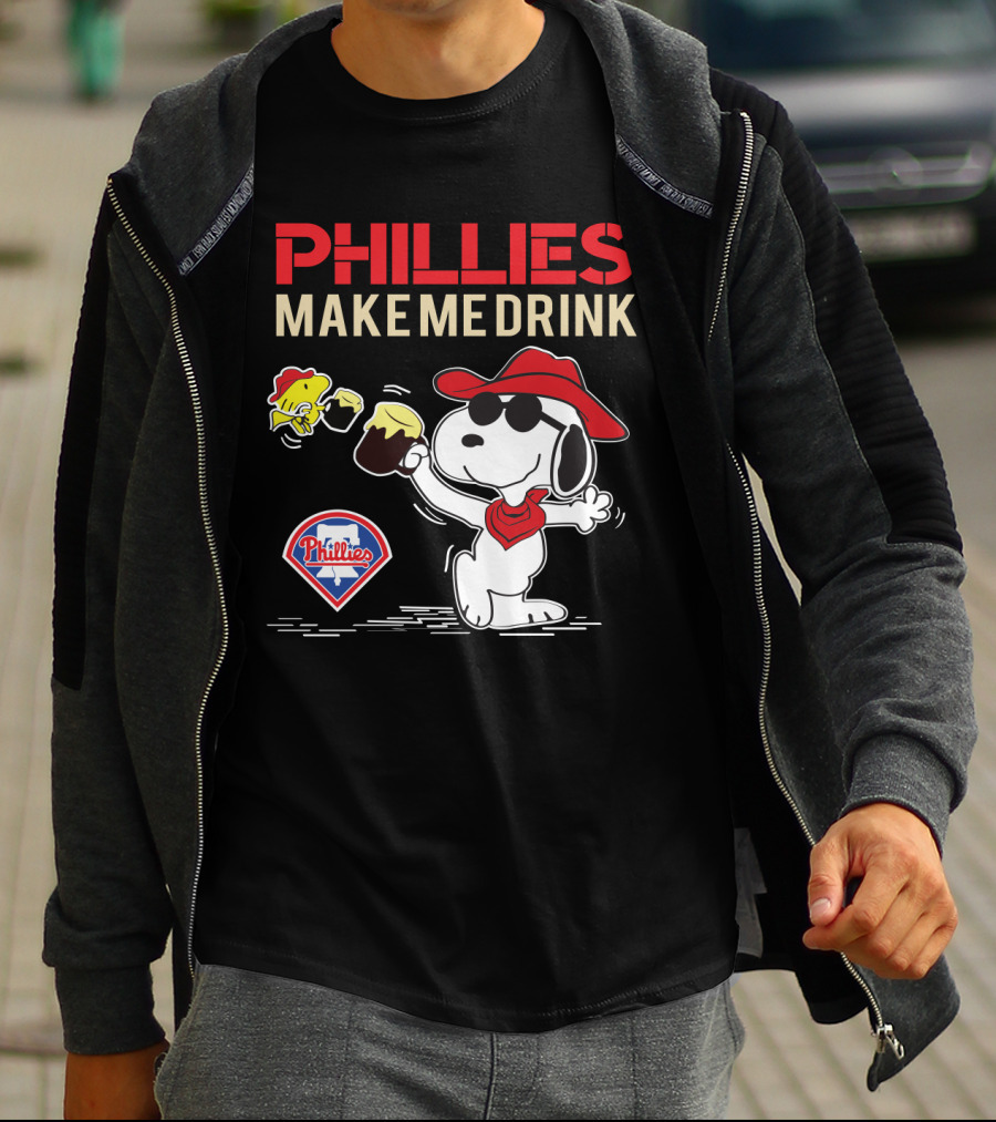 Phillies Make Me Drink Snoopy Phillies Logo And Woodstock Cheers T-Shirt