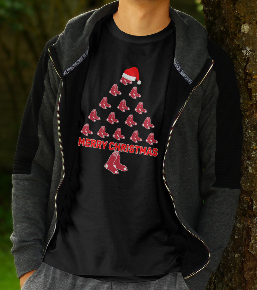 Merry Christmas Boston Red Sox Santa Hat Tree Design For Fans T-Shirt