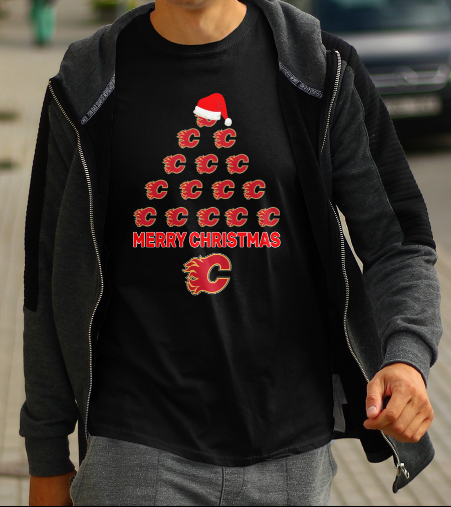Calgary Flames Merry Christmas Tree With Santa Hat T-Shirt