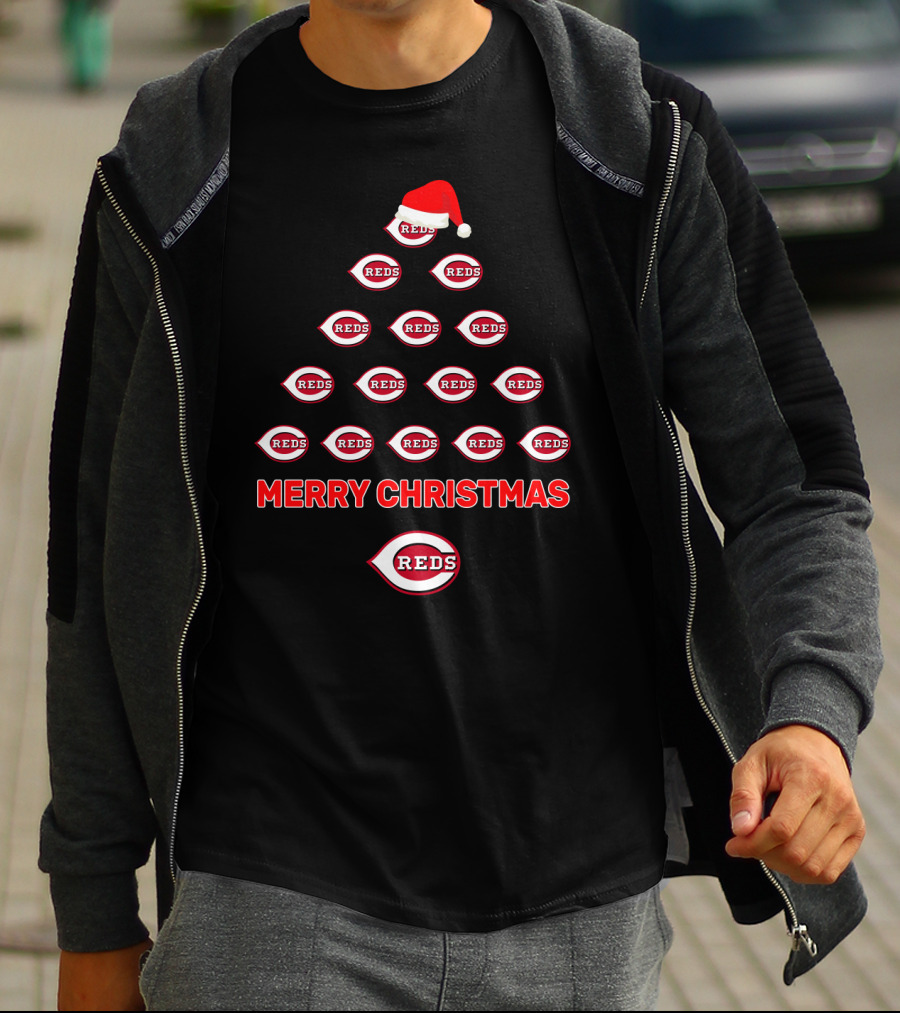 Merry Christmas Cincinnati Reds Logos In Tree Formation With Santa Hat T-Shirt