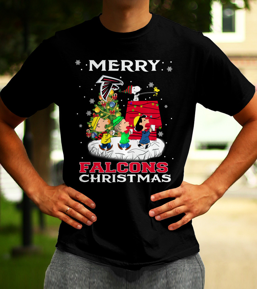 Merry Atlanta Falcons Christmas With Snoopy And Peanuts Characters T-Shirt