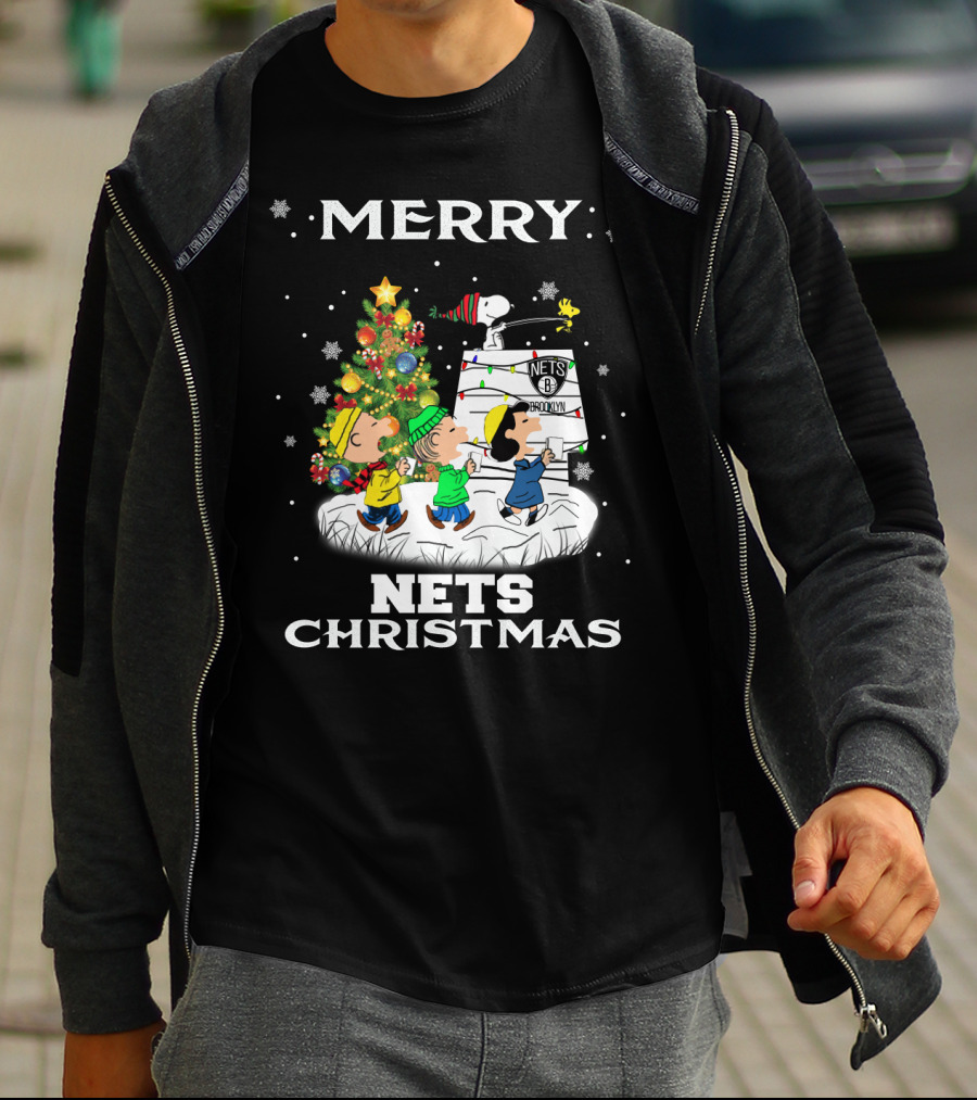 Merry Brooklyn Nets Christmas Snoopy Fans Peanuts Christmas Tree T-Shirt