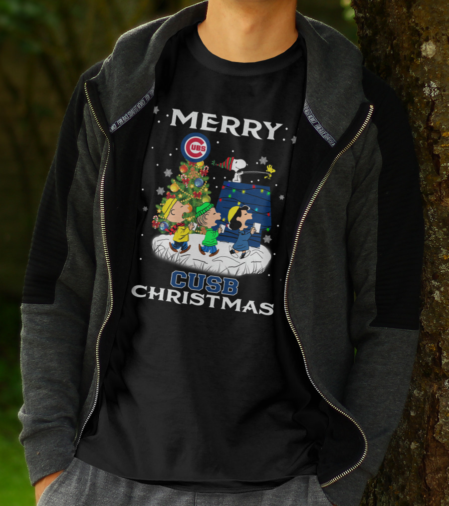Merry Cubs Christmas With Snoopy And Peanuts Characters T-Shirt