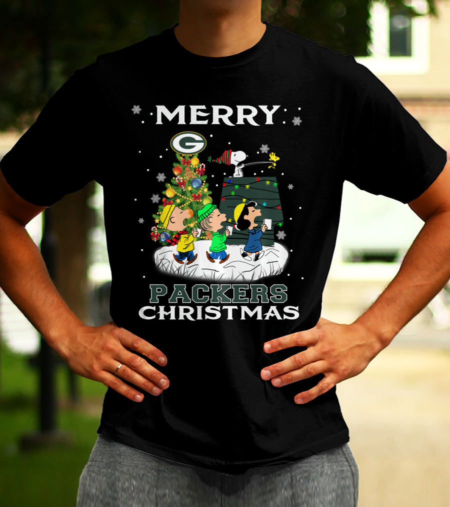 Merry Packers Christmas Featuring Snoopy And Friends T-Shirt