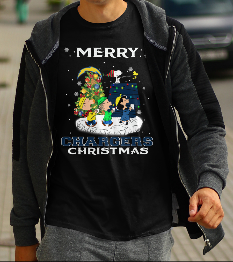 Merry Chargers Christmas Snoopy Peanuts Tree T-Shirt