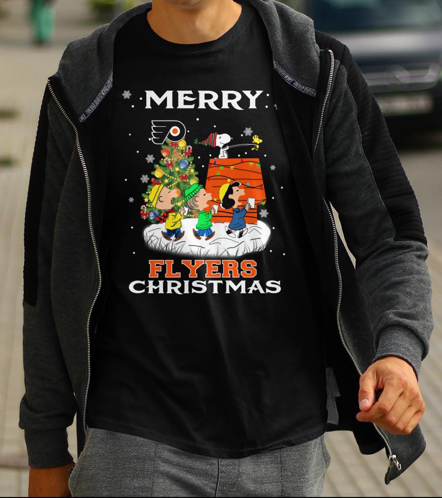 Merry Philadelphia Flyers Christmas Snoopy Peanuts Holiday Celebration Tree Woodstock T-Shirt