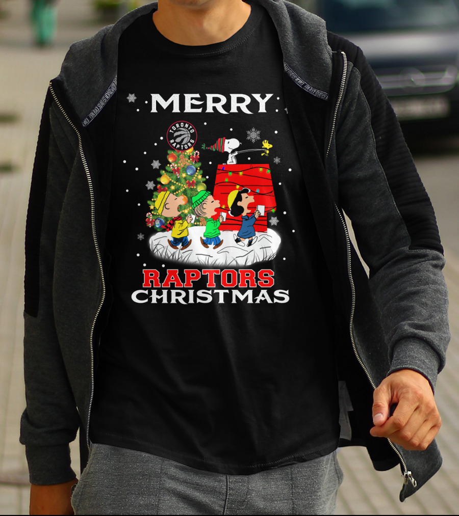 Merry Toronto Raptors Christmas Snoopy Woodstock Charlie Brown Lucy Linus T-Shirt