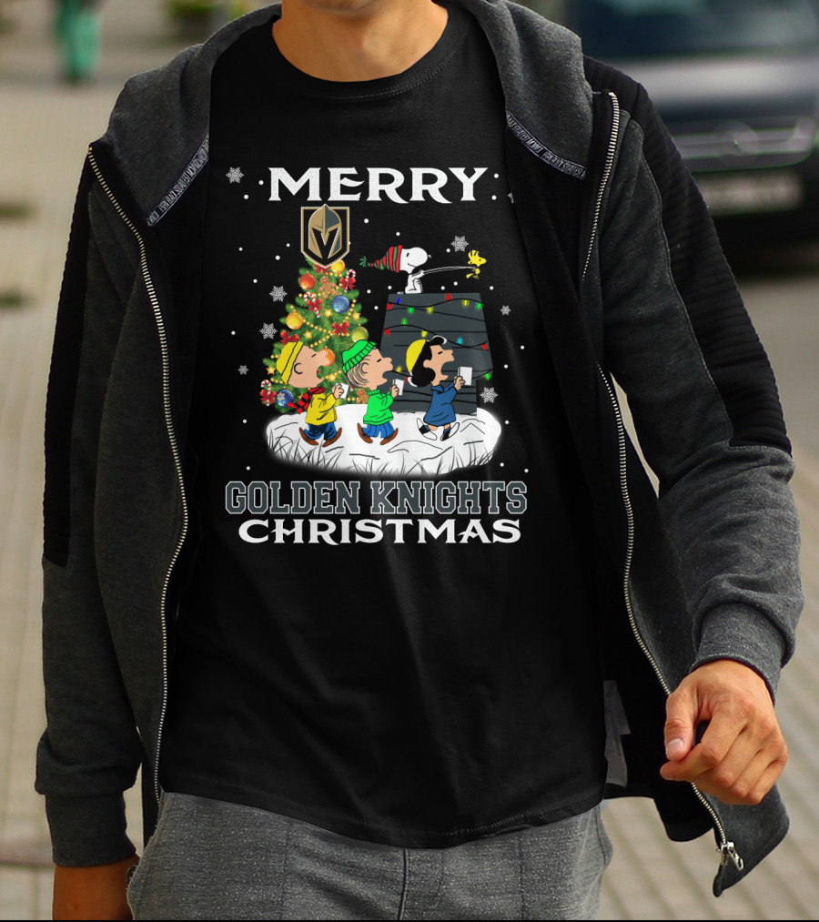 Merry Golden Knights Christmas Featuring Snoopy And Peanuts Characters With Christmas Tree T-Shirt