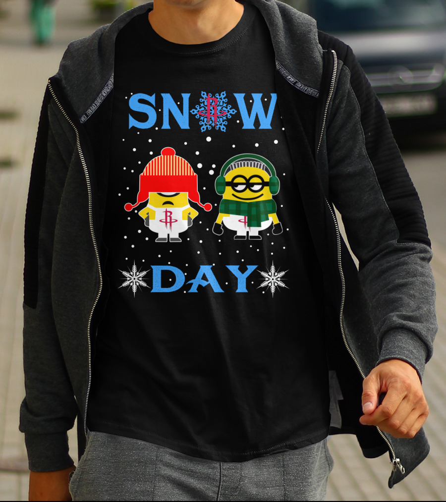 Snow Day With Houston Rockets And Minion Fans In Winter Attire T-Shirt