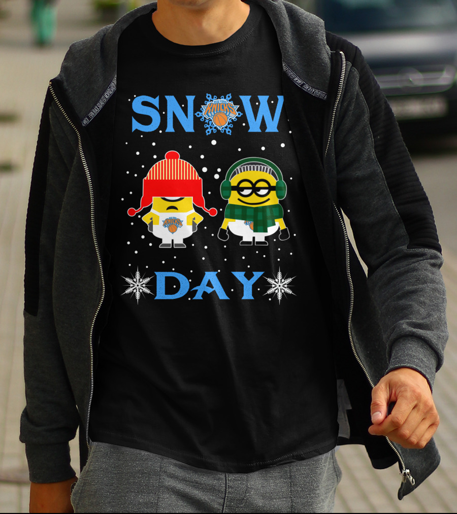 Snow Day New York Knicks Minion Fans T-Shirt
