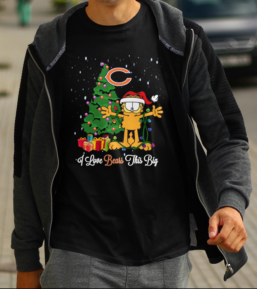 I Love Bears This Big Xmas Garfield Cat Vs Chicago Bears Fans T-Shirt