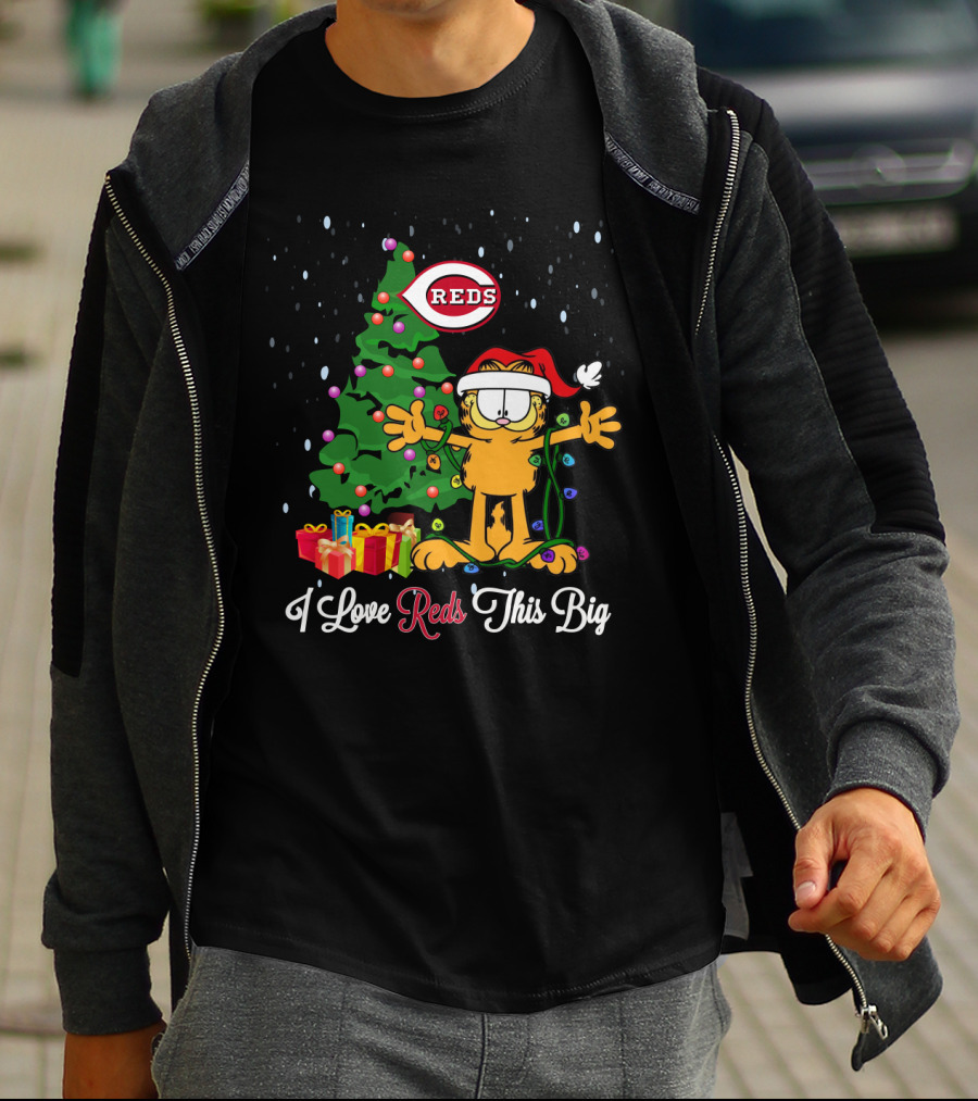 Cincinnati Reds Christmas Garfield I Love Reds This Big Xmas Tree Gifts T-Shirt