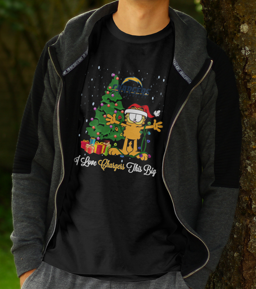I Love Chargers This Big Garfield Xmas Tree T-Shirt