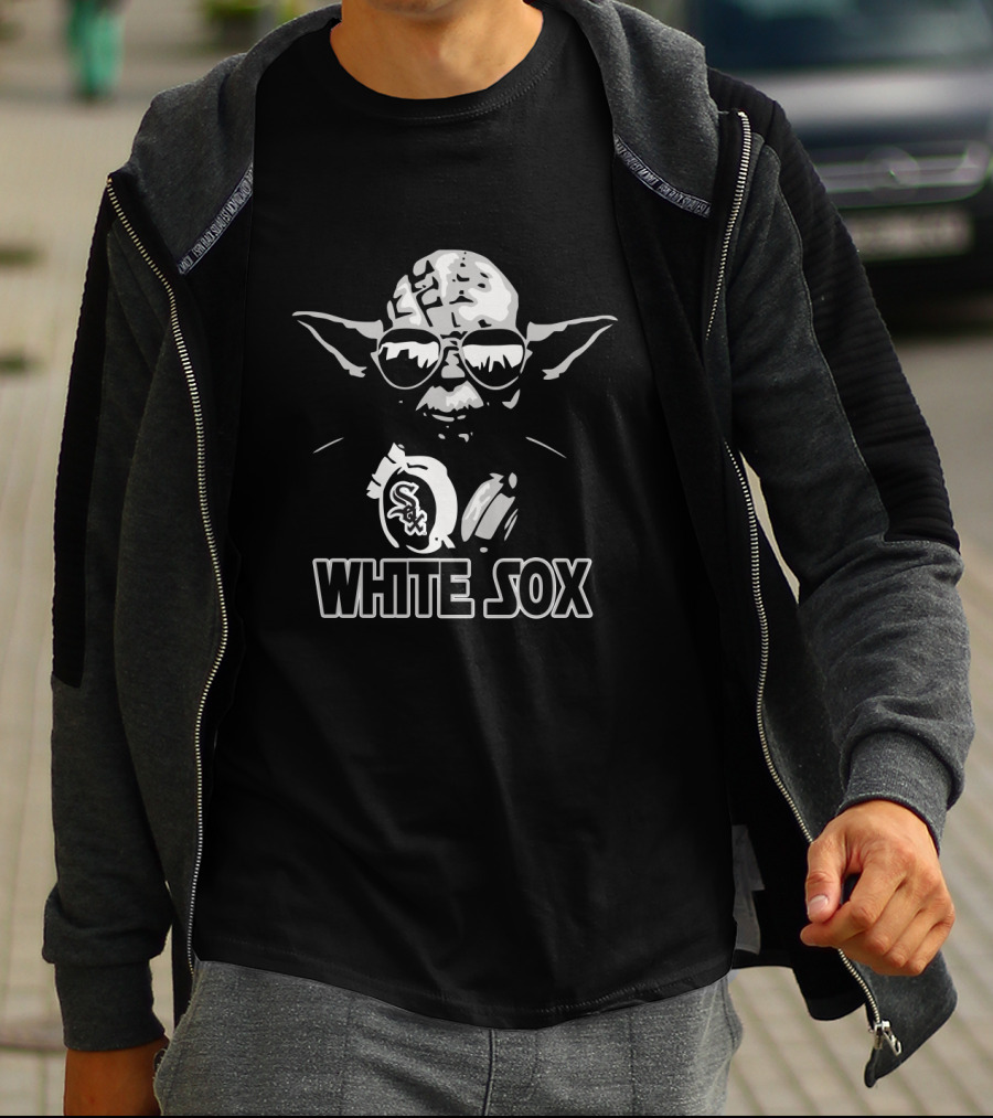 Yoda Star Wars White Sox Fans With Sunglasses Chicago Baseball T-Shirt