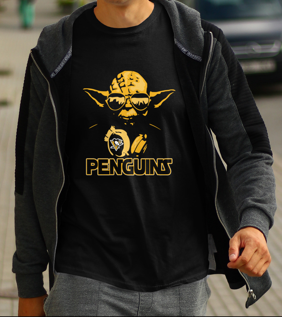 Yoda Star Wars Pittsburgh Penguins Fans Iconic T-Shirt