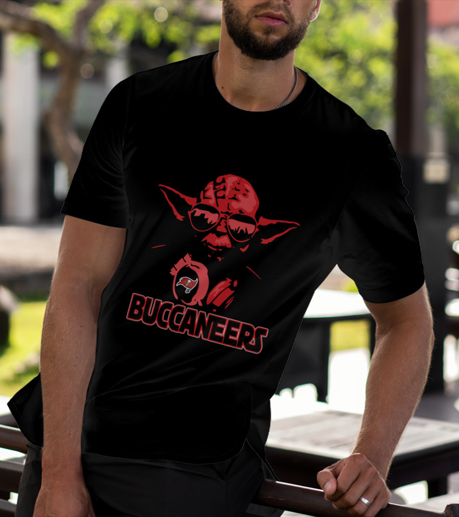 Yoda Buccaneers Star Wars Tampa Bay Fans T-Shirt