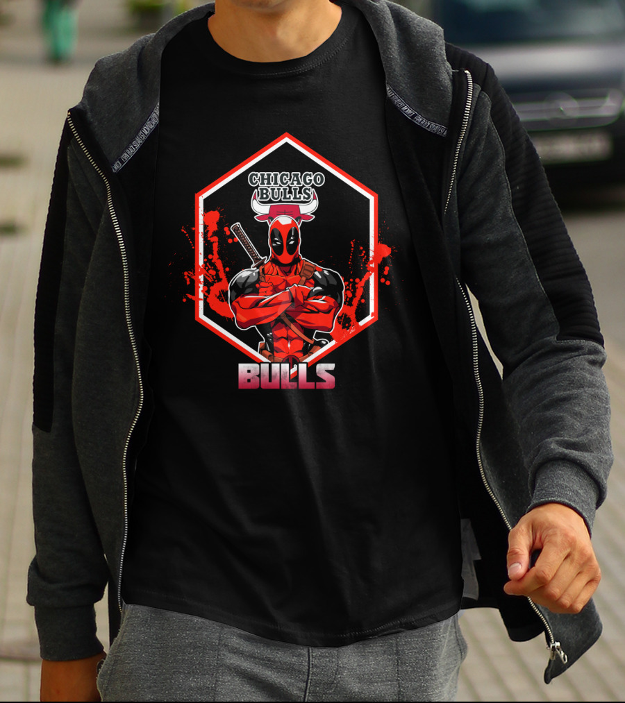 Deadpool Chicago Bulls Fans Bulls T-Shirt