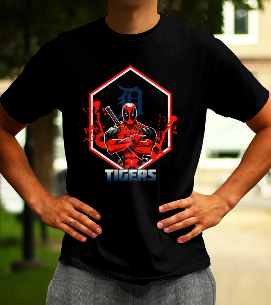 Deadpool Detroit Tigers Collaboration Fan Art With Samurai Sword T-Shirt