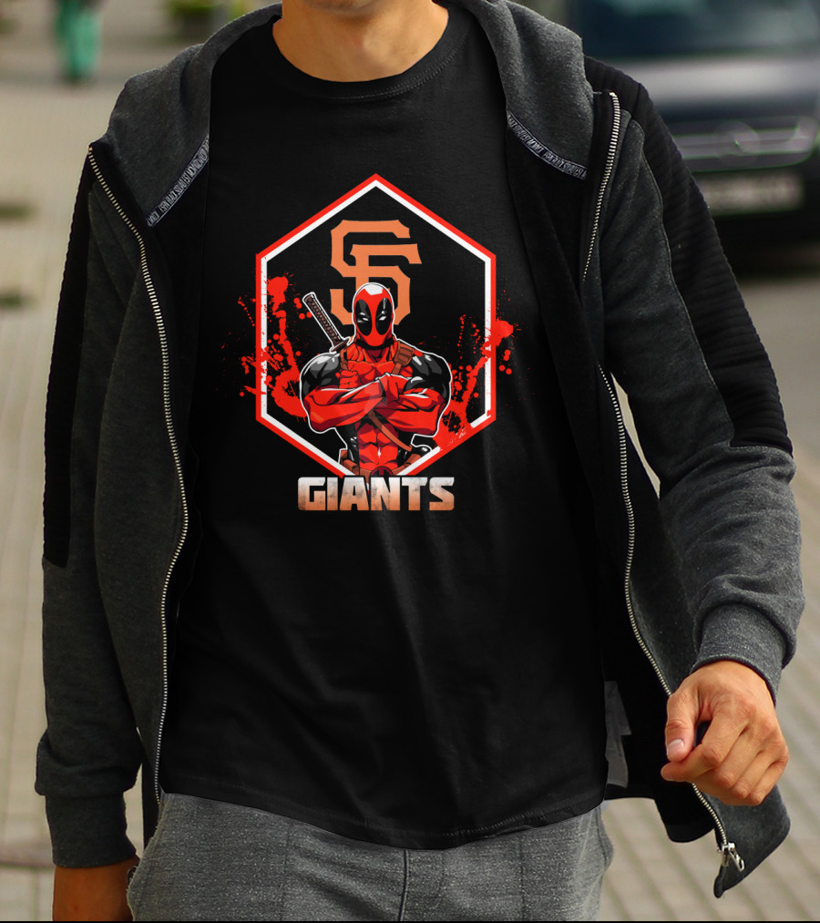 Deadpool San Francisco Giants Crossover Graphic Fan T-Shirt