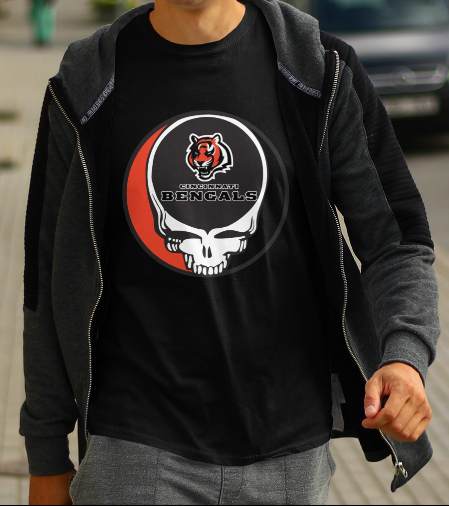 Cincinnati Bengals Grateful Dead Skull Logo Fusion T-Shirt