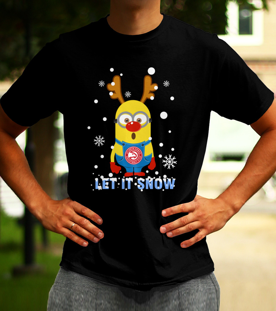 Atlanta Hawks Minion Reindeer Let It Snow Xmas T-Shirt