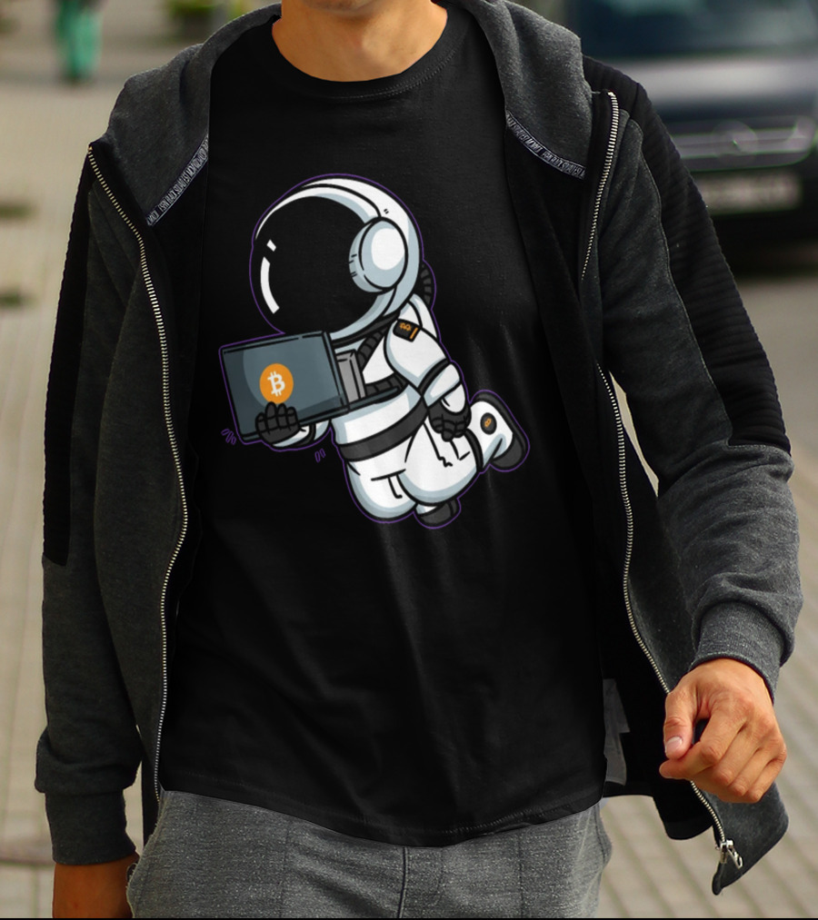 Astronaut Bitcoin To The Moon Crypto Adventure T-Shirt