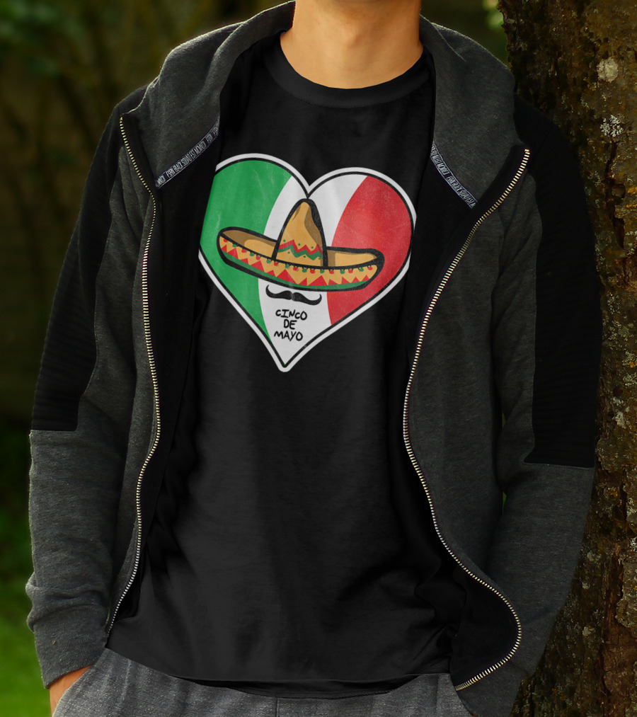 Cinco De Mayo Vintage Sombrero Heart Mexican Flag T-Shirt