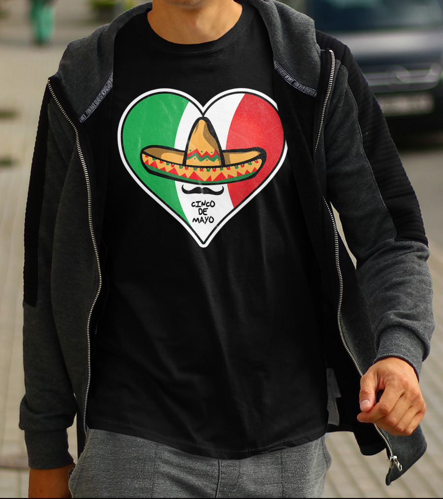 Cinco De Mayo Vintage Sombrero Heart Mexican Flag T-Shirt