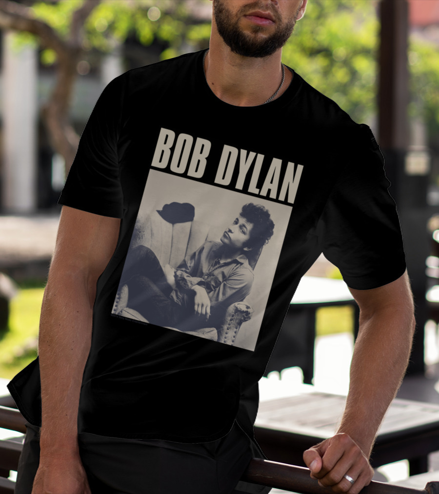 Bob Dylan Sitting On Chair Iconic Photo T-Shirt