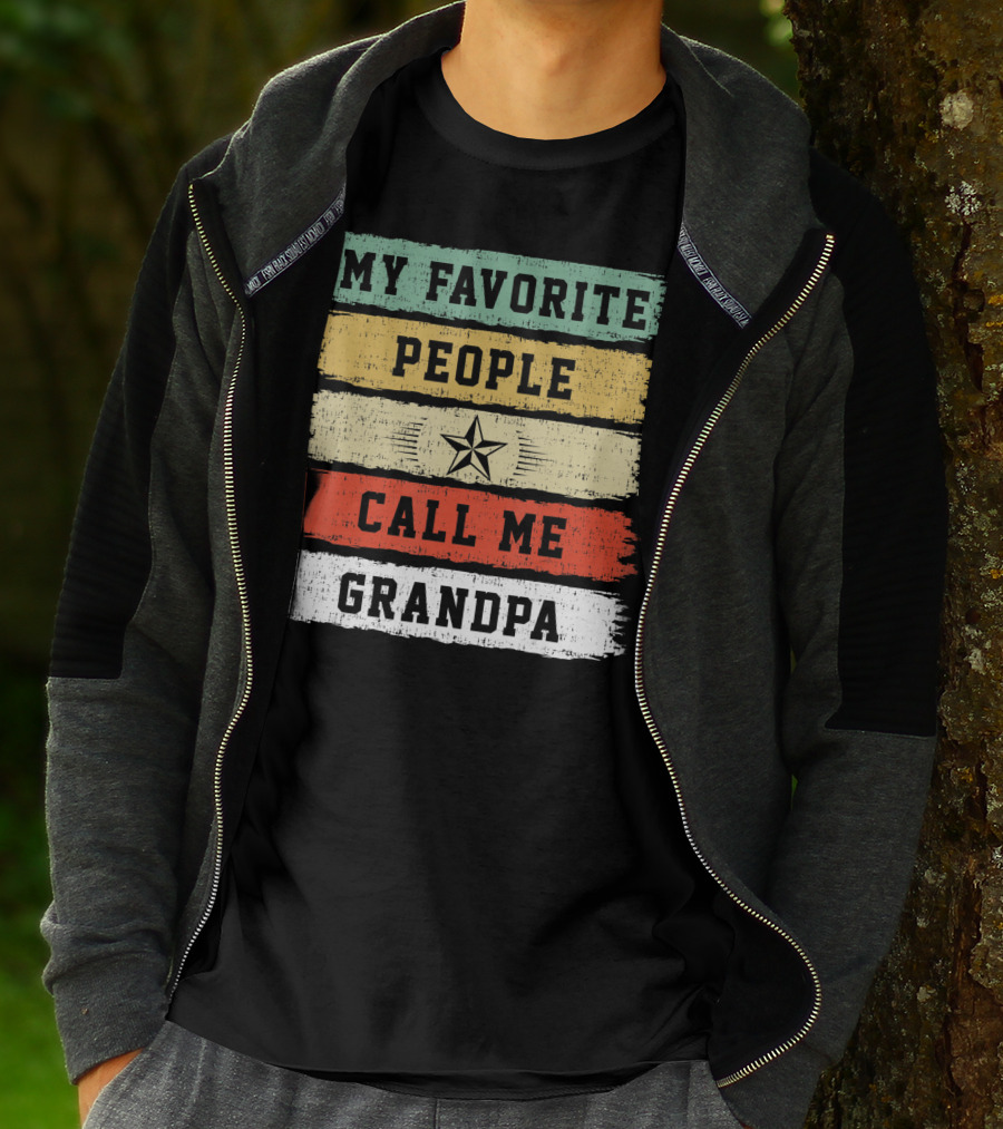My Favorite People Call Me Grandpa Distressed Stripes Star T-Shirt