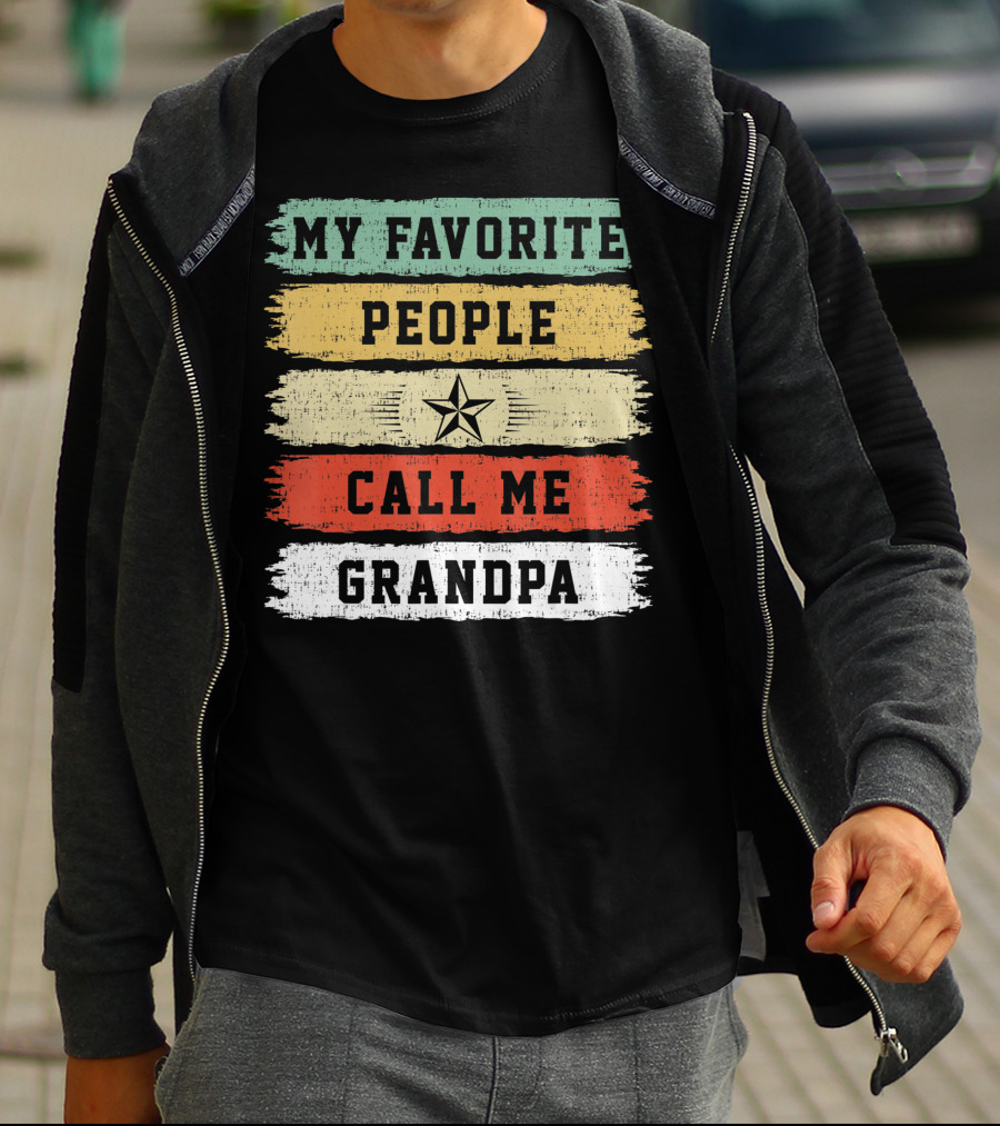 My Favorite People Call Me Grandpa Distressed Stripes Star T-Shirt