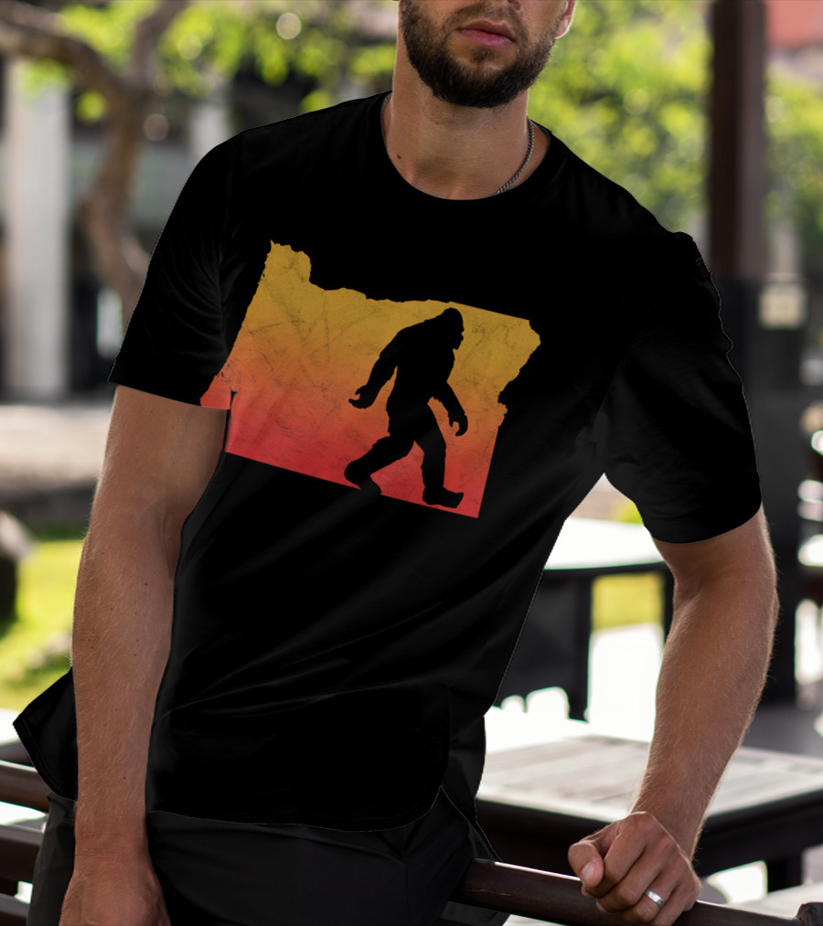 Retro Bigfoot Believer Vintage State Of Oregon Sunset T-Shirt