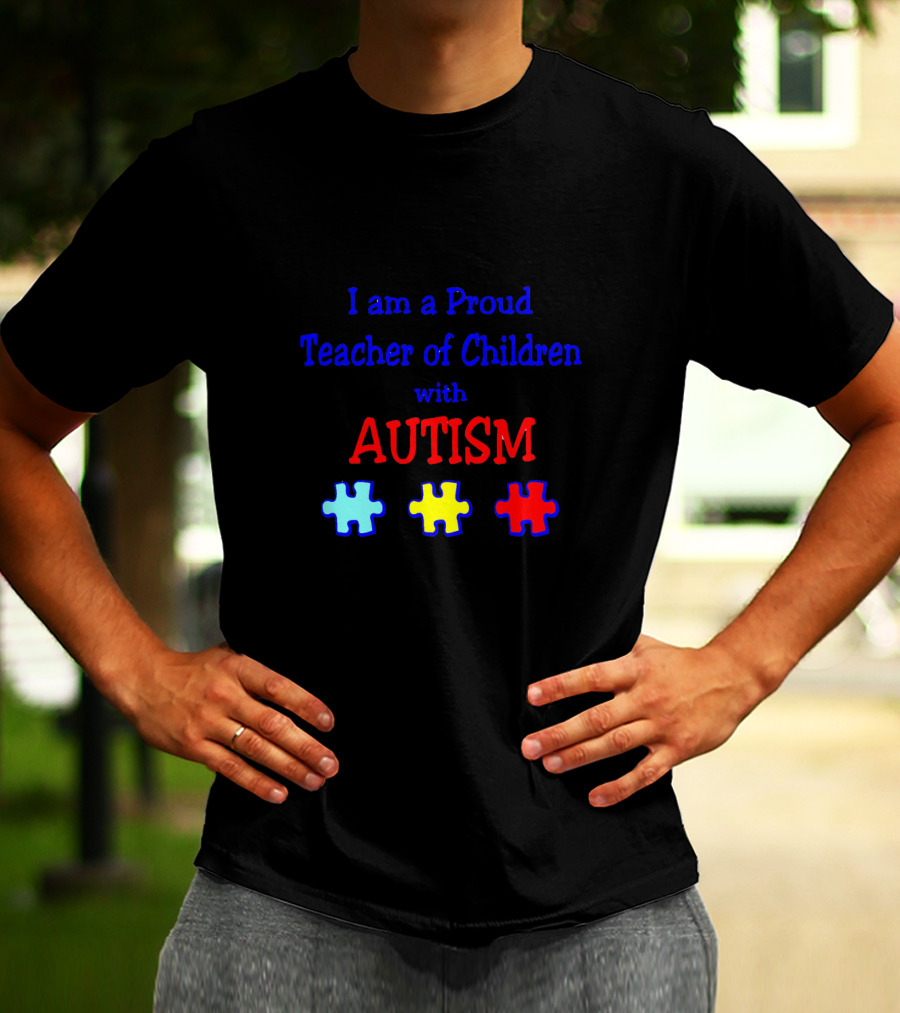 Proud Teacher Of Children With Autism Featuring Autism Puzzle Pieces T-Shirt