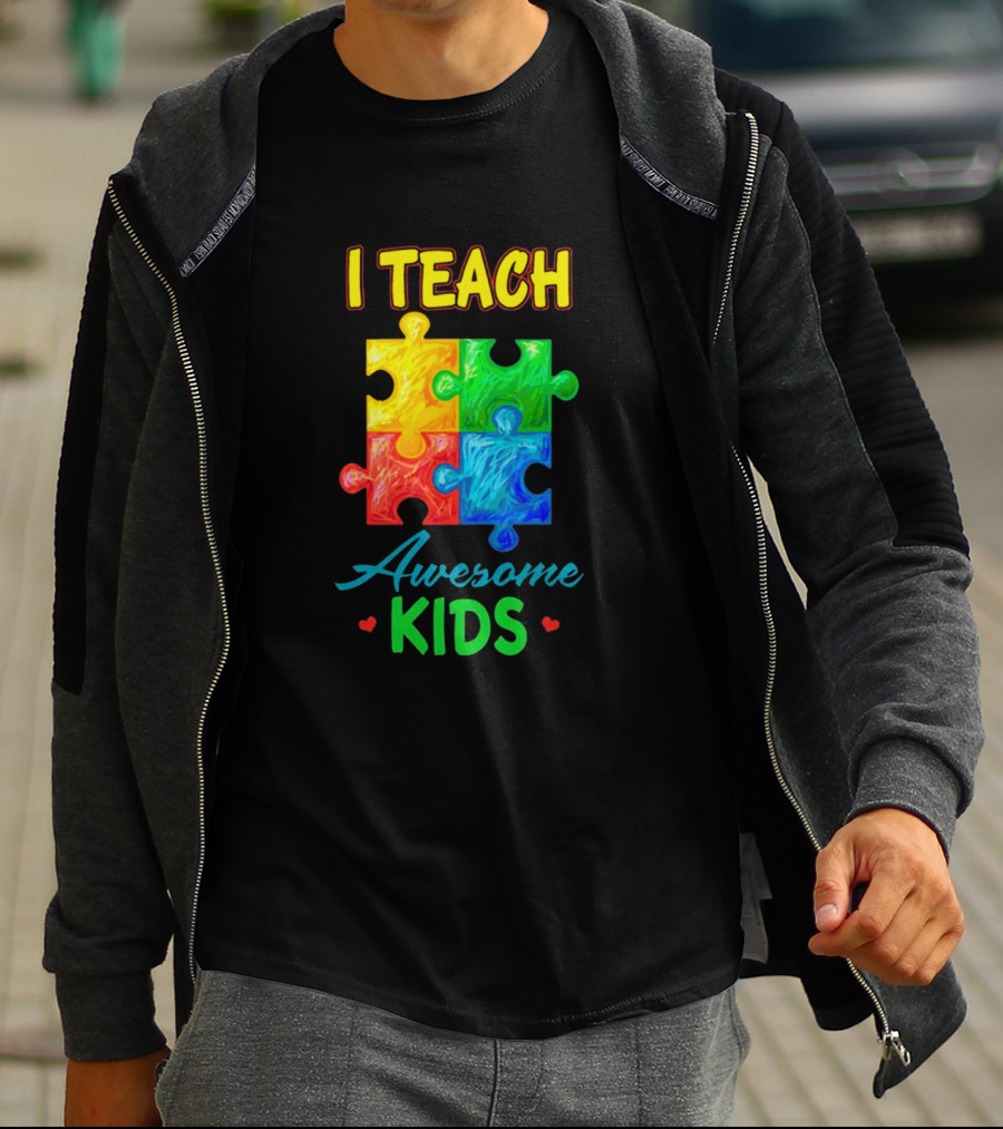 I Teach Awesome Kids Autism Puzzle Pieces T-Shirt
