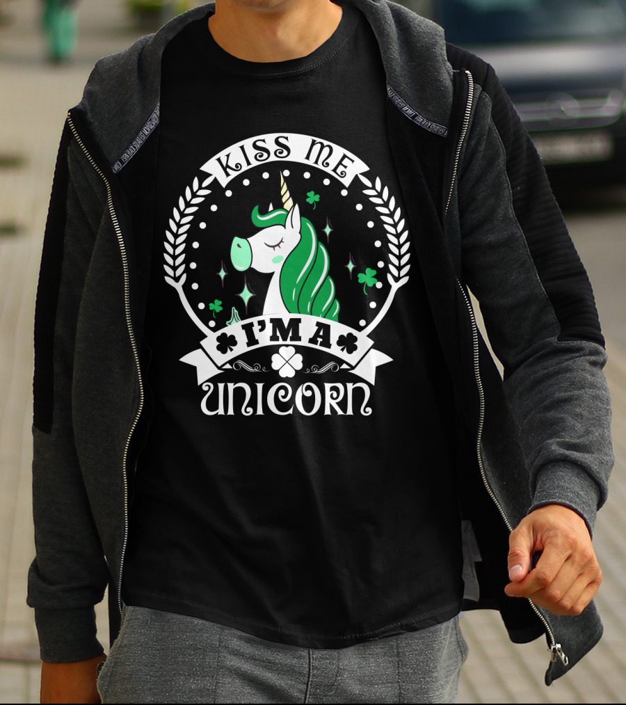 Kiss Me I'm A Unicorn St Patrick's Lucky Shamrock T-Shirt