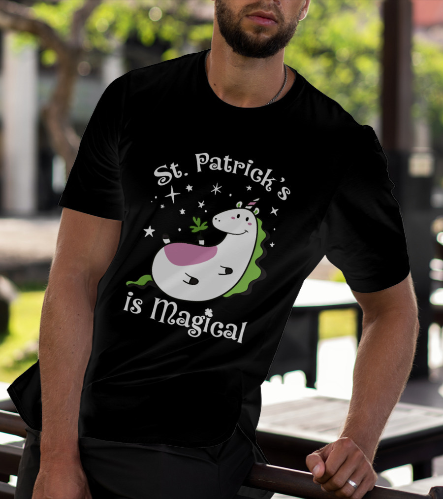 St. Patrick's Is Magical Shamrock Unicorn With Stars And Green Mane T-Shirt