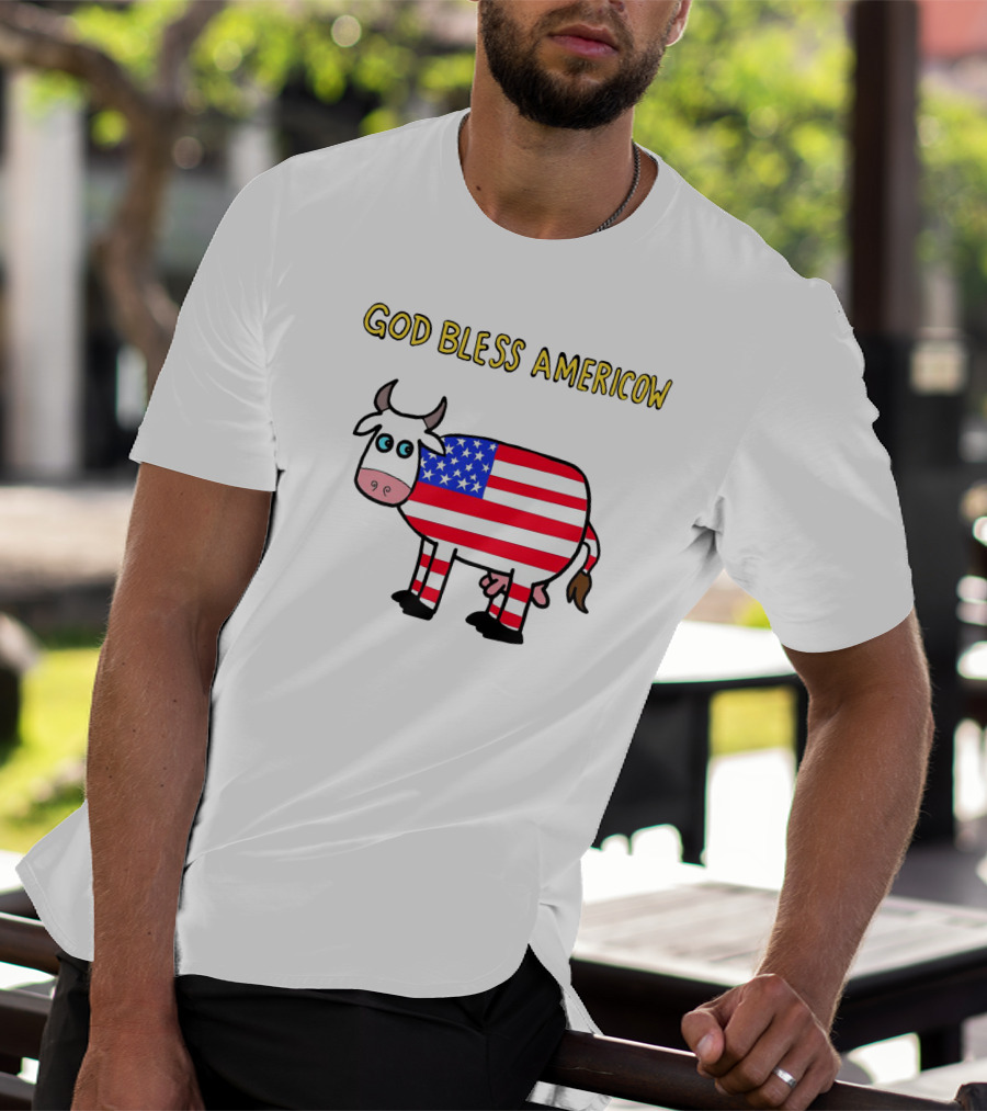 God Bless Americow Patriotic Cow With American Flag T-Shirt