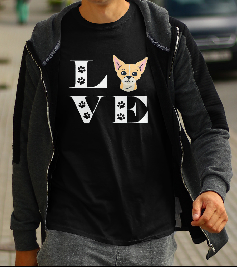 LOVE Chihuahua Dog And Paw Prints T-Shirt