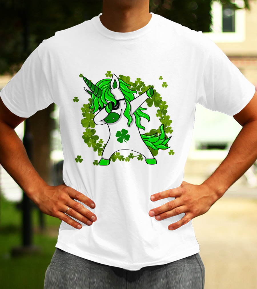 St. Patrick's Day Clover Unicorn Dabbing With Shamrock Mane Surrounded By Green Clovers T-Shirt