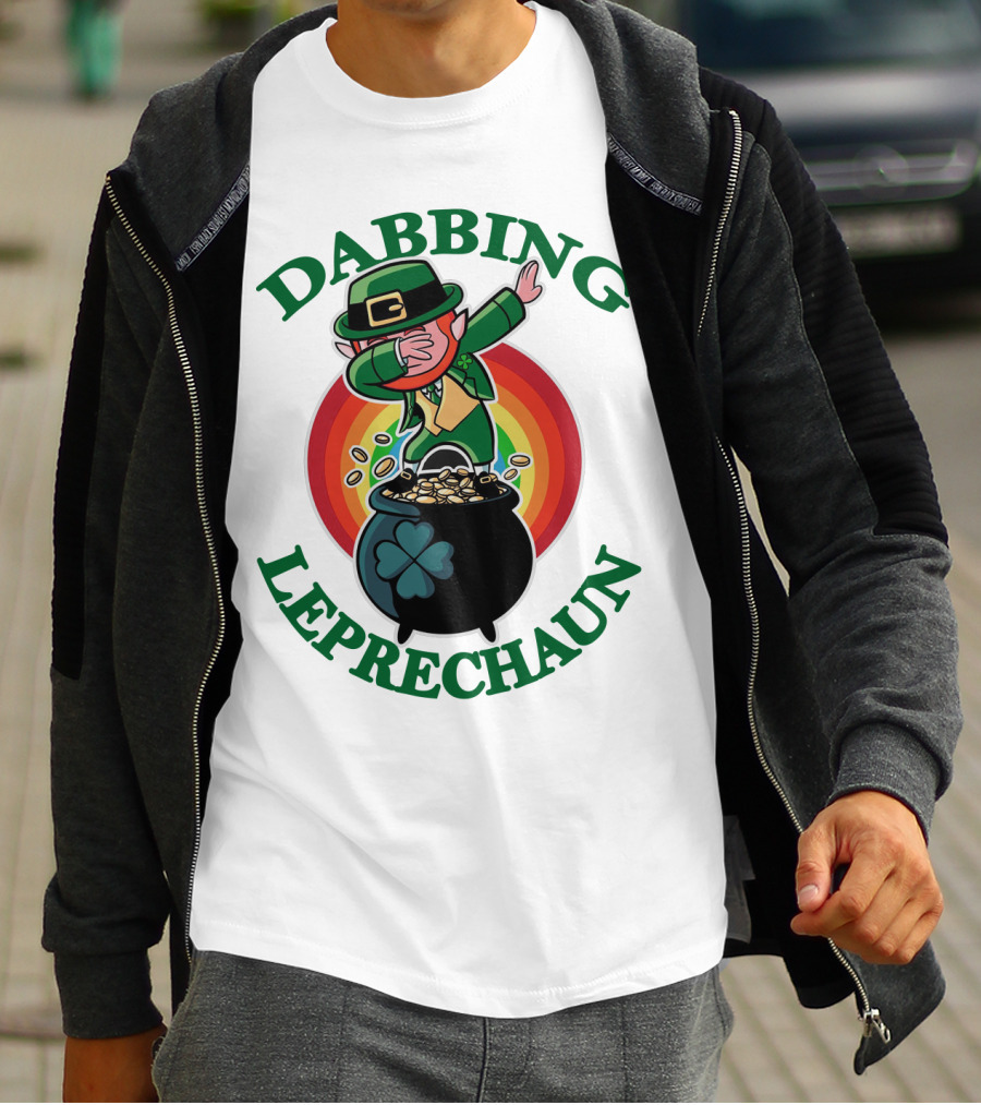 Dabbing Leprechaun Pot Of Gold St. Patrick's Day Rainbow T-Shirt