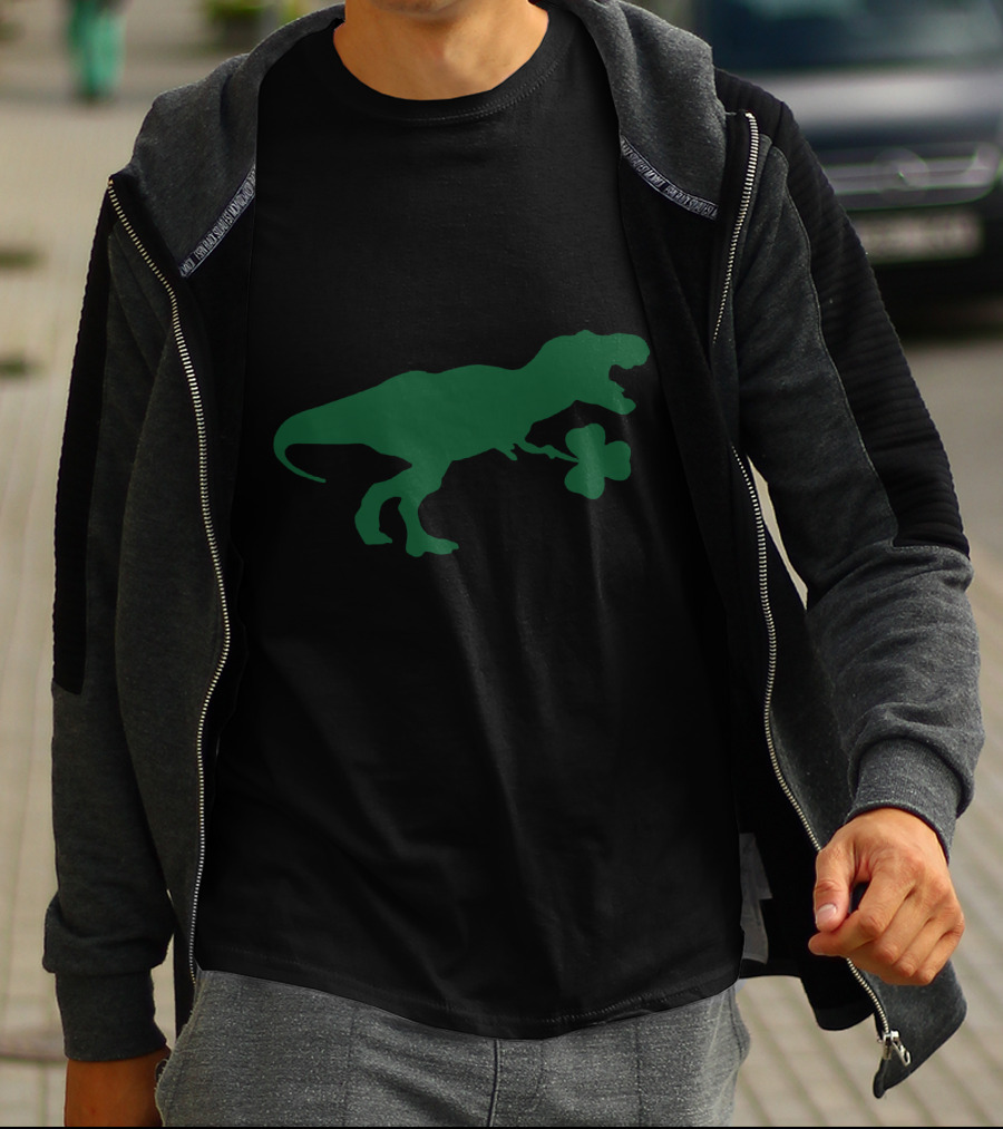 Dinosaurs Holding Shamrock For St Patrick's Day T-Shirt