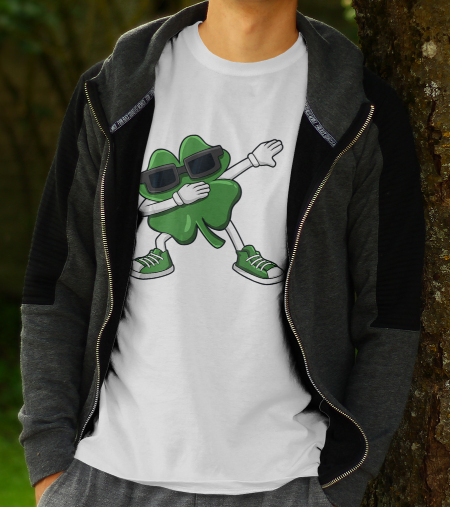 Dabbing Shamrock St Patrick's Day Funny Dab Dabbin' Clover Wearing Sunglasses T-Shirt