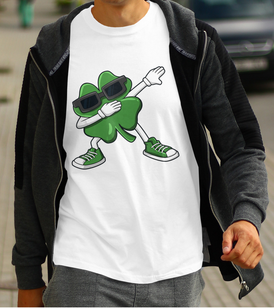 Dabbing Shamrock St Patrick's Day Funny Dab Dabbin' Clover Wearing Sunglasses T-Shirt
